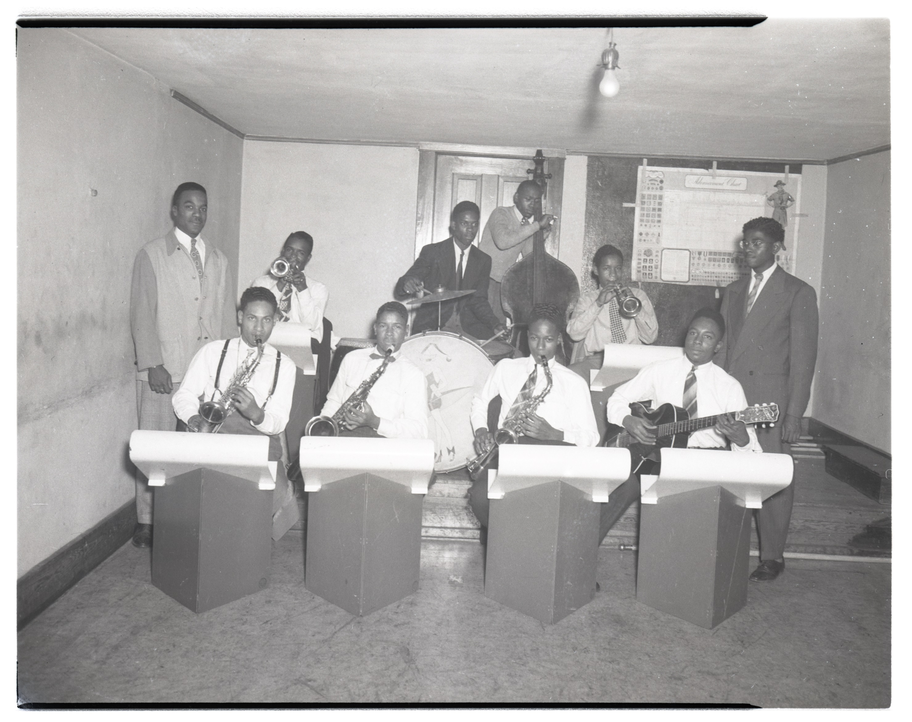 UA_Stewart_Box16_684E_Corney_Rookard_and_Band_01 (1).jpg